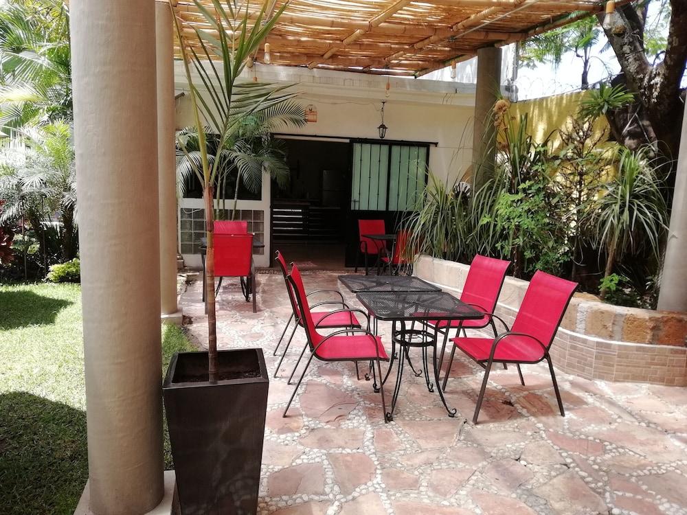 Finca Chipitlan Hotel Cuernavaca Buitenkant foto
